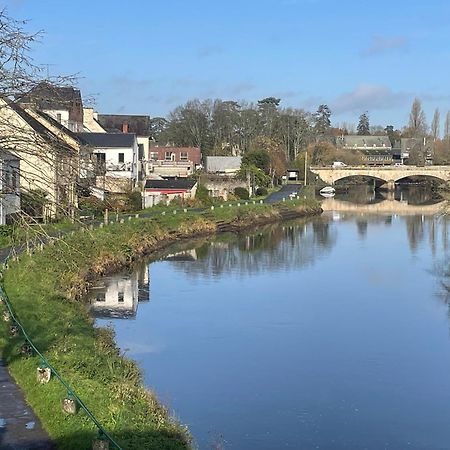 Les Berges De L'Oust Leilighet Malestroit Eksteriør bilde